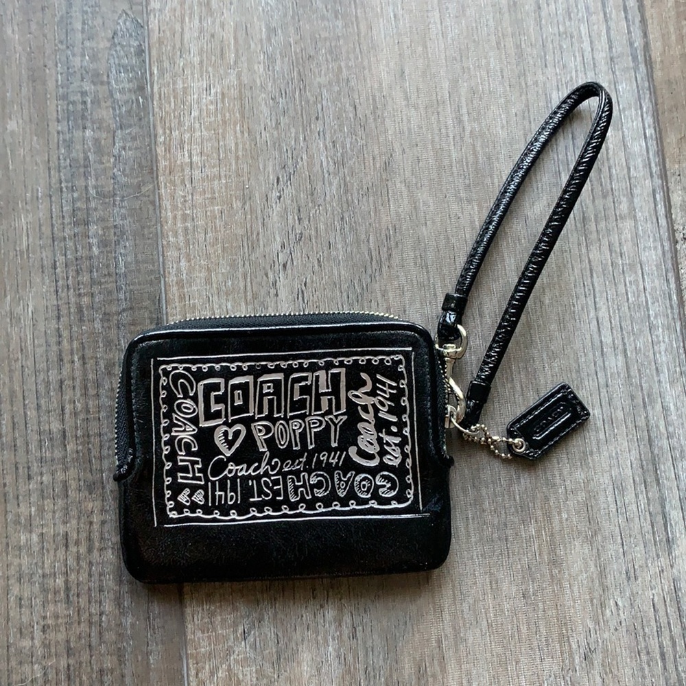 Coach Poppy Wrislet black
